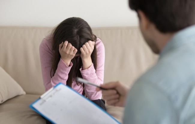 Khi bố mẹ phát hiện được các dấu hiệu trẻ dậy thì sớm thì có thể trên thực tế trẻ đã dậy thì sớm nhiều tháng, thậm chí cả năm