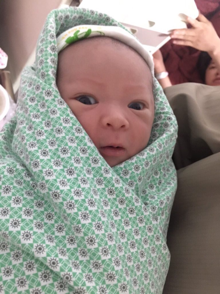 Điều ước đêm giáng sinh của mẹ từ 10 năm trước đã trở thành hiện thực