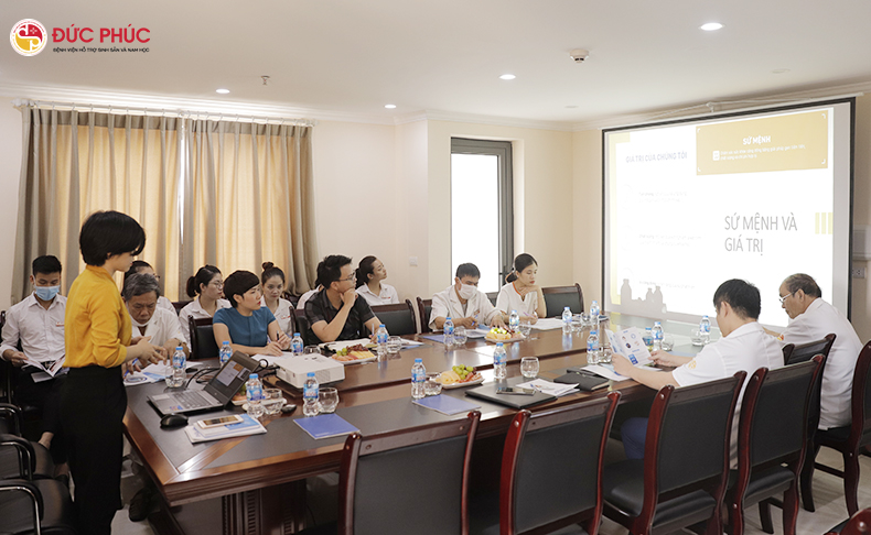 Hội thảo khoa học xét nghiệm sàng lọc phôi 1