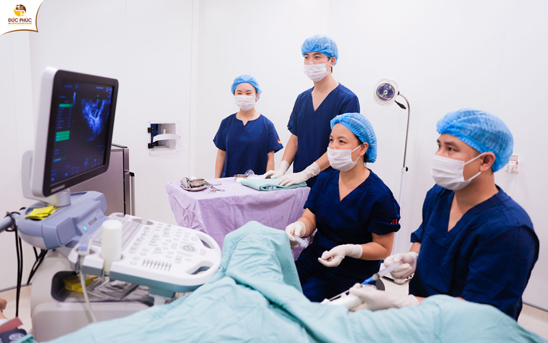 Một ca thụ tinh trong ống nghiệm tại Bệnh viện Đức Phúc