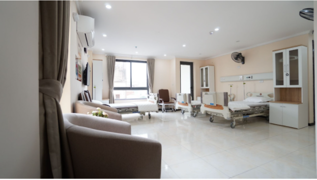 Phòng nghỉ ngơi sau điều trị dành cho khách hàng vô cùng tiện nghi, thoải mái với đầy đủ đồ dùng, trang thiết bị cao cấp