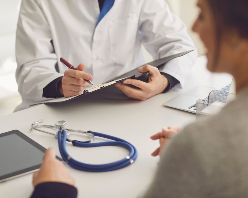 Mô hình điều trị 1 – 1: các cặp vợ chồng khi đến với Bệnh viện sẽ được tư vấn, thăm khám cùng với 1 bác sĩ chuyên gia