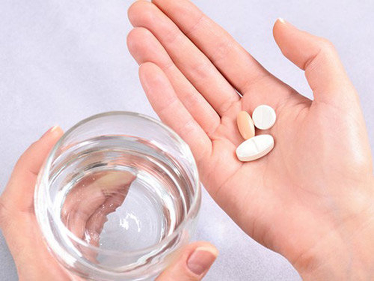 Chị em cần lưu ý uống thuốc, đặt thuốc theo toa mà bác sĩ hướng dẫn